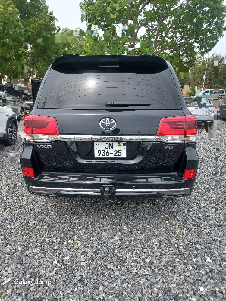 Travel & Tour Services